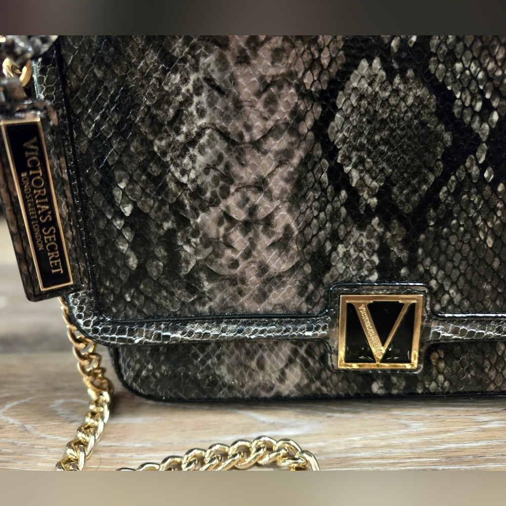 Victoria Secrets Purse - Picture 2 of 8